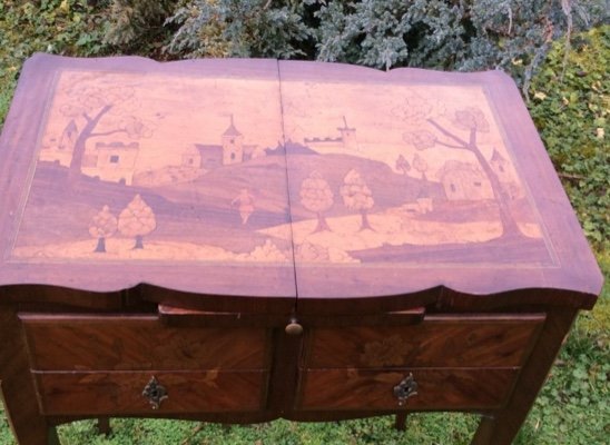 Marquetry Dressing Table Depicting A Nineteenth Landscape.