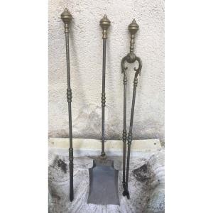 Shovel Clamp And Firebrand Set In Iron And Bronze Louis XVI Style From The 19th Century