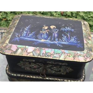 Small Box In Mother-of-pearl Marquetry 