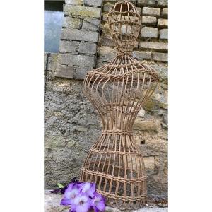 Grand Mannequin De Blanchisserie En Vannerie, Datant Des Années 1900