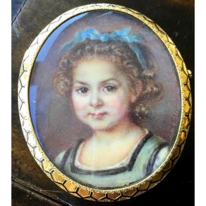 Gold Brooch Decorated With A Miniature Portrait Of A Child