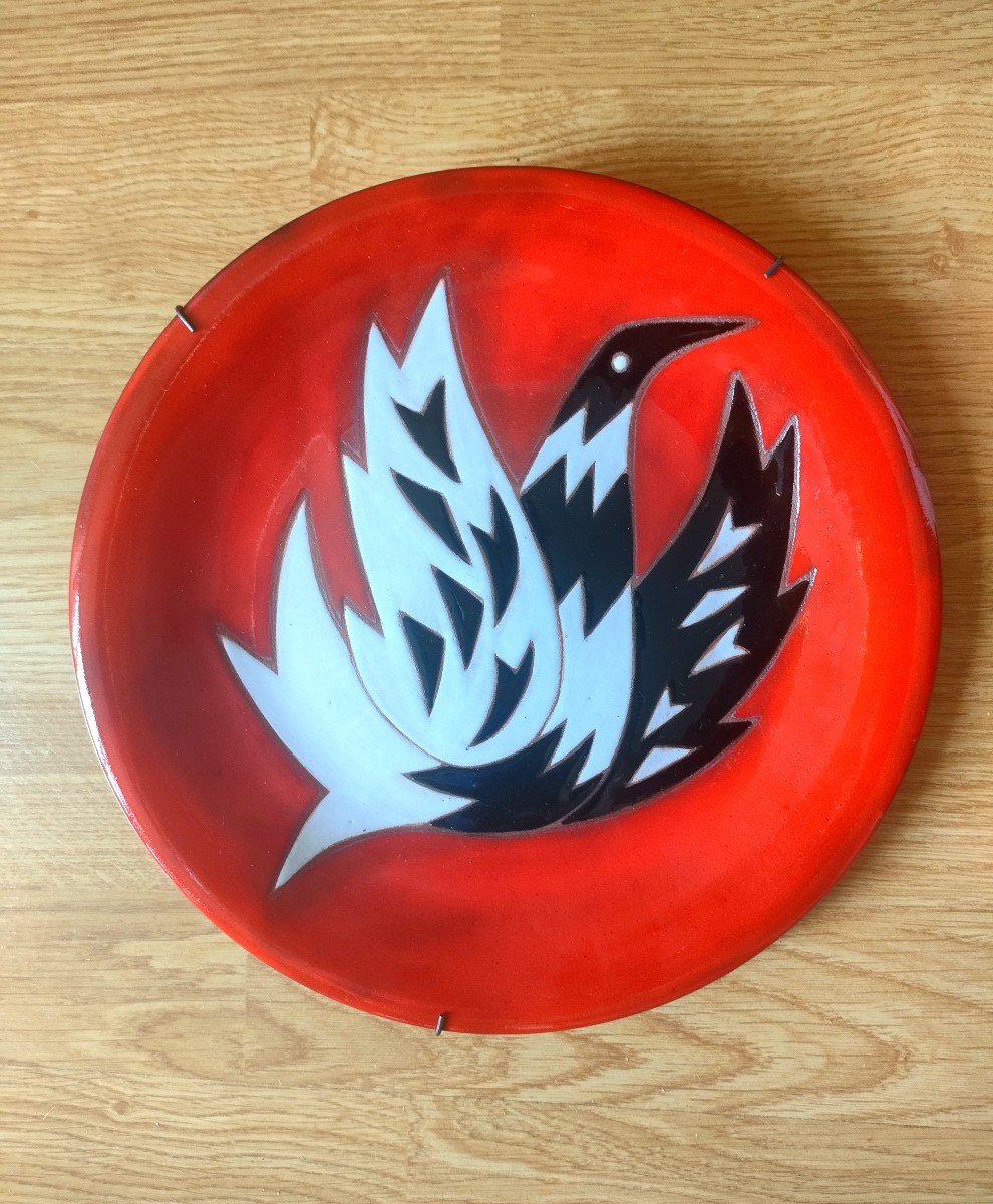 Jean Picart Le Doux (1902-1982) Assiette En Céramique Rouge Décor d'Oiseau, Sant Vicens,signée
