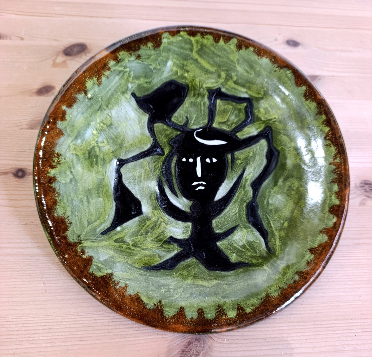 Jean Lurçat (1888-1966), Ceramic Plate, Decorated With A Head, Signed On The Back, Sant Vicens