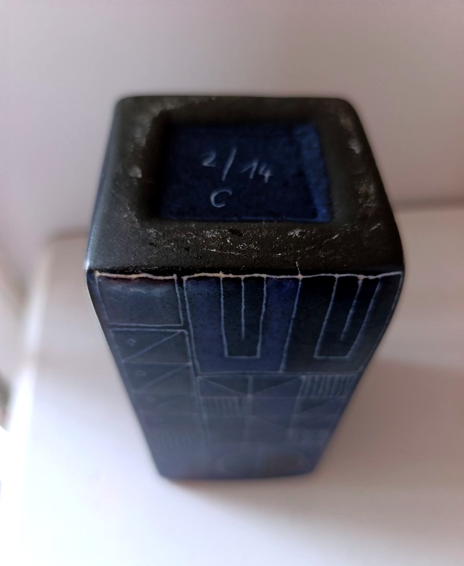 Square Ceramic Pot With Blue And Black Geometric Decoration, 1950s/60s-photo-2