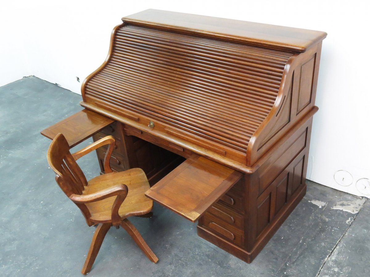 Large Roll-top Walnut Desk With Its Armchair. 1920-photo-2