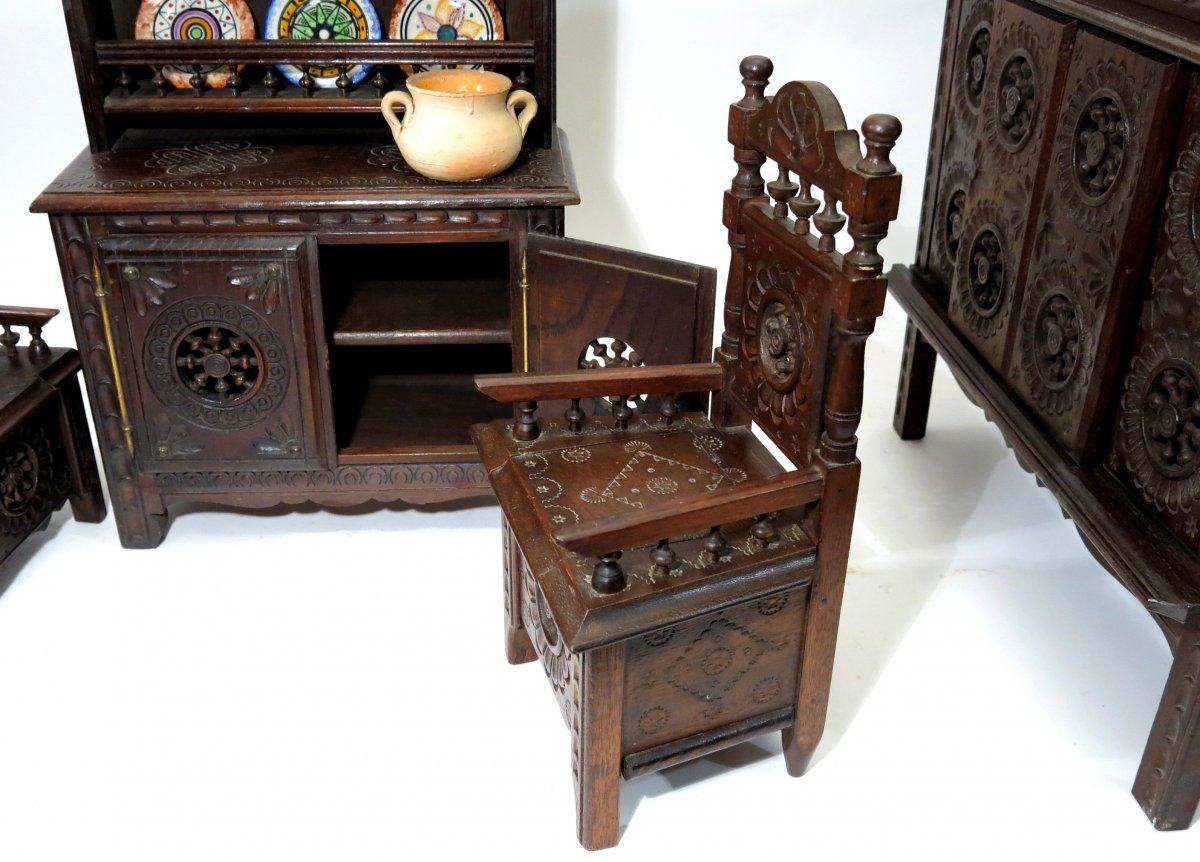 Small Miniature Briton Doll Furnitures. Plozévet, Circa 1930-40.-photo-2