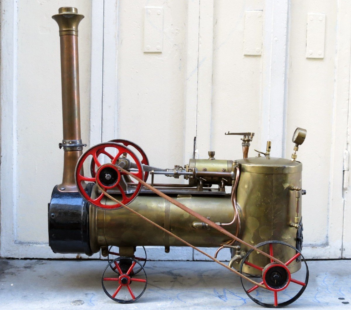 Locomobile miniature à machine à vapeur horizontale, vers 1900.-photo-2