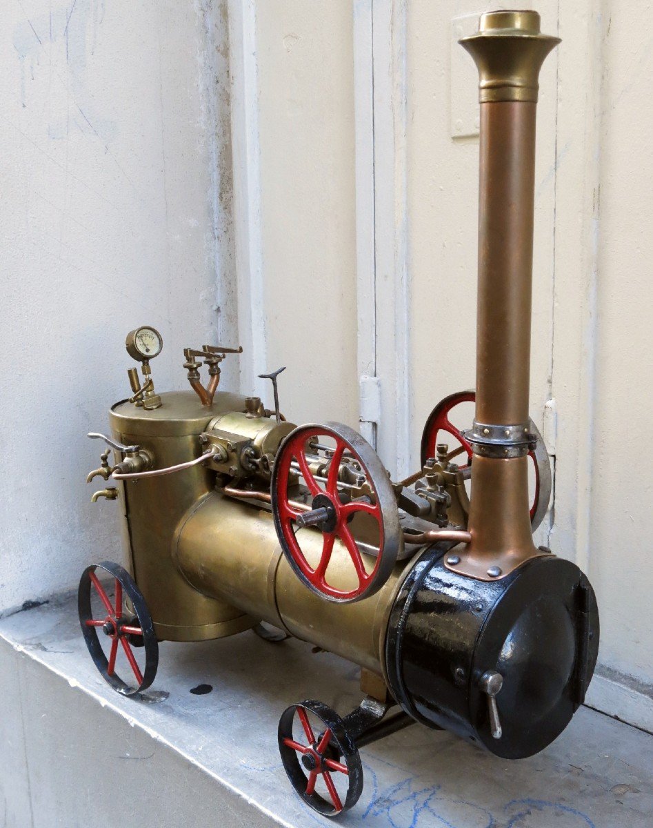 Locomobile miniature à machine à vapeur horizontale, vers 1900.