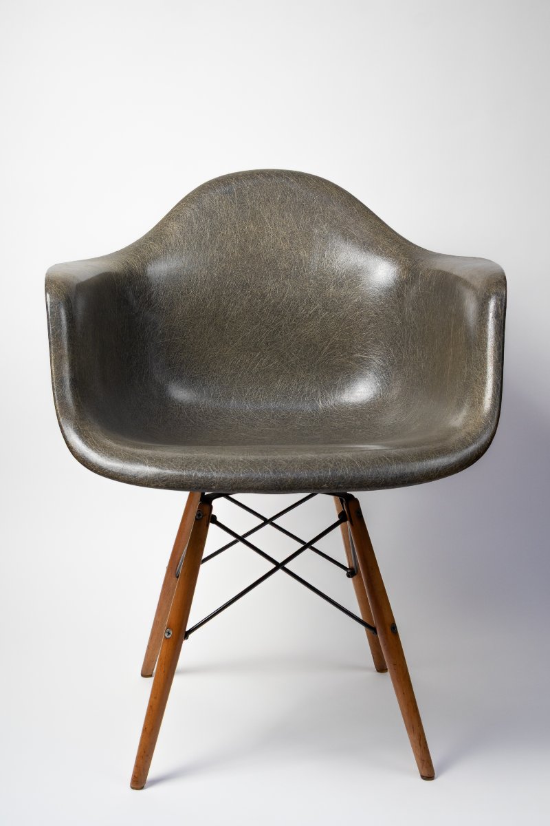 Paw Armchair By Charles And Ray Eames, Manufactured By Zenith Plastics, Herman Miller Edition