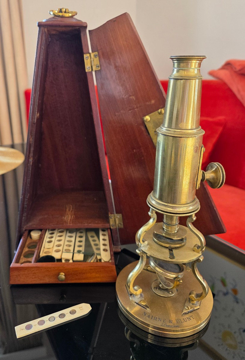 Exceptional Mahogany Travel Microscope Case, Signed Nairne & Blunt, London, Circa 1780
