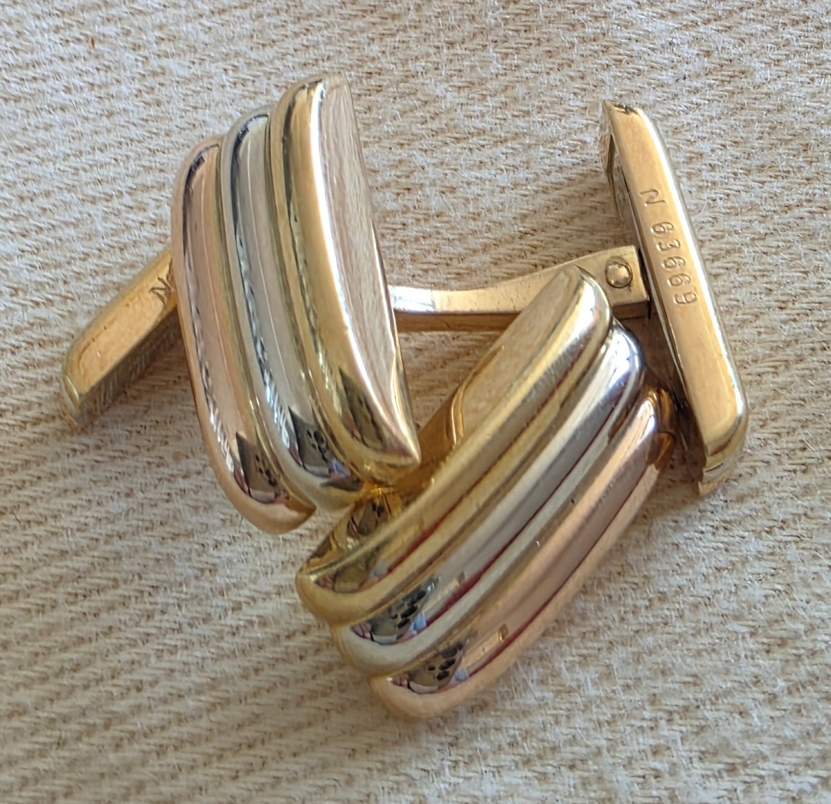 Pair Of Cartier Cufflinks, Signed By The Prestigious Maison Cartier