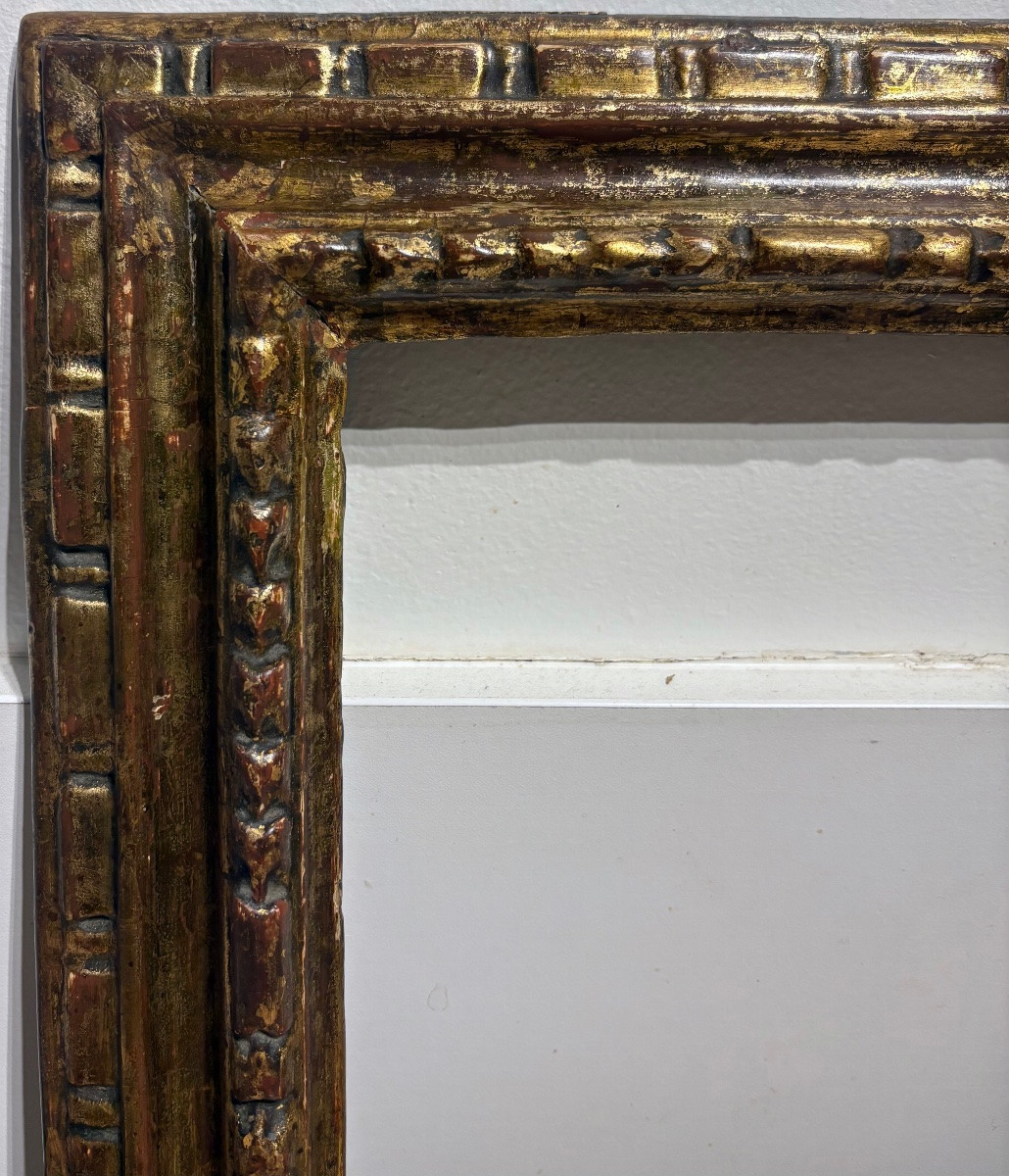 Cadre ancien, Italie début 18ème Siècle , Bois Sculpté Doré.-photo-1