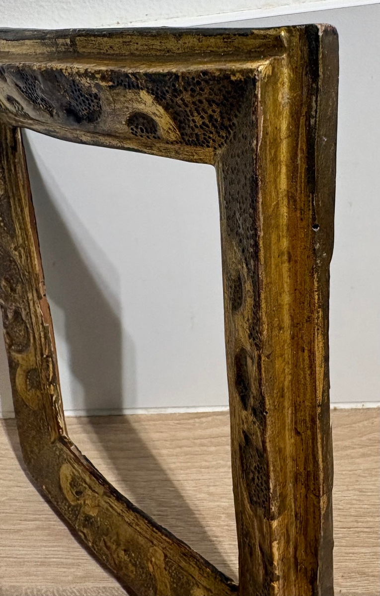 Cadre ancien, Italie 17ème Siècle , Bois Sculpté Doré.-photo-2
