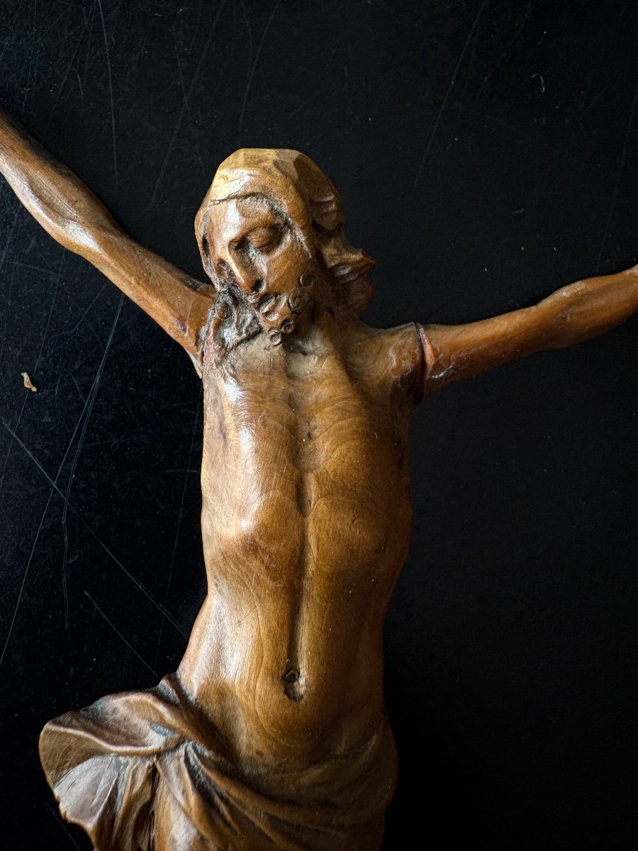Ivory Christ And Skull, 18th Century, Accompanied By Two Others Carved From Wood.-photo-3