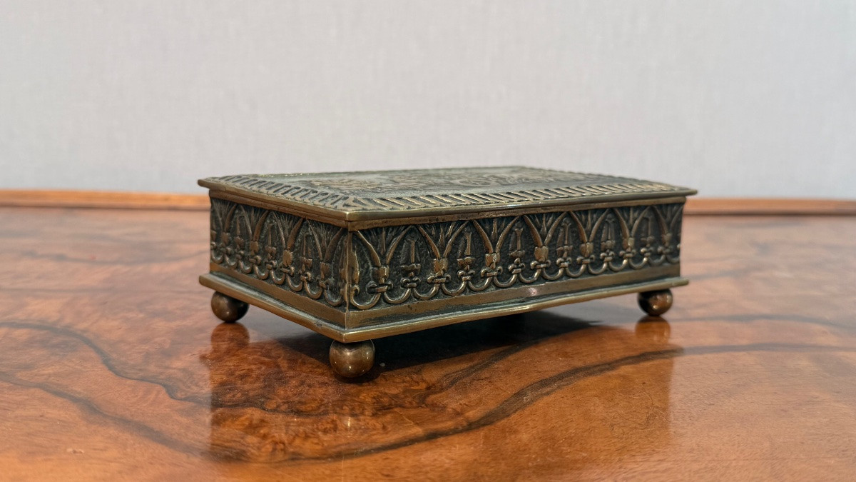 Max Le Verrier - Bronze Box-photo-3