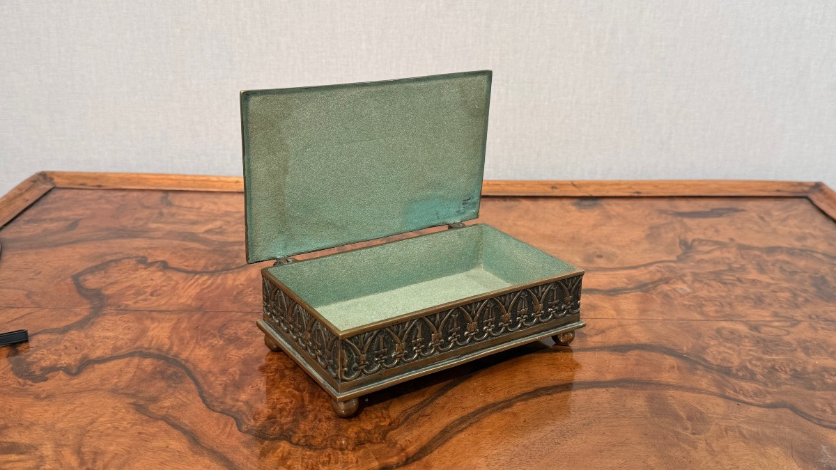 Max Le Verrier - Bronze Box-photo-4