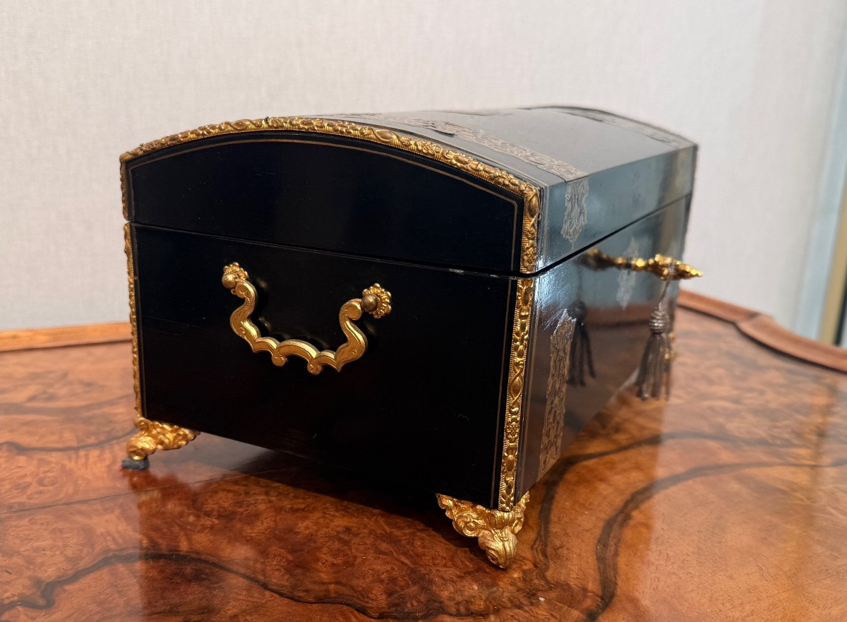 Tahan (period 1830-1848) - Sewing Kit Box-photo-1