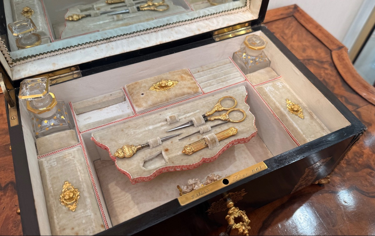 Tahan (period 1830-1848) - Sewing Kit Box-photo-2