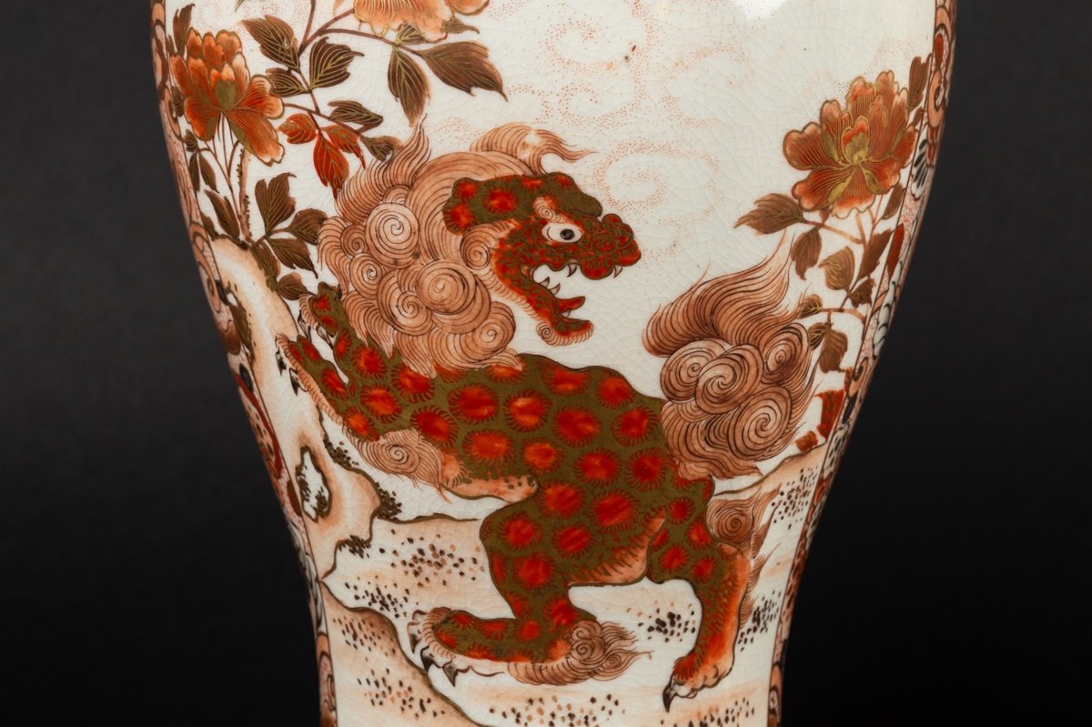 Paire De Vases Avec Des Animaux, Kutani, Shusei - Seizan, Japon, ère Meiji (1868-1912)-photo-1