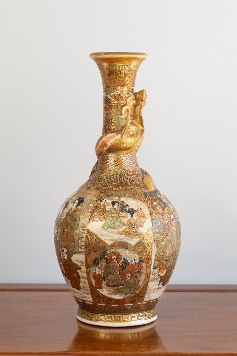 Vase Avec Dragon Et Personnages, Satsuma, Japon, ère Meiji (1868-1912), Signé. -photo-1