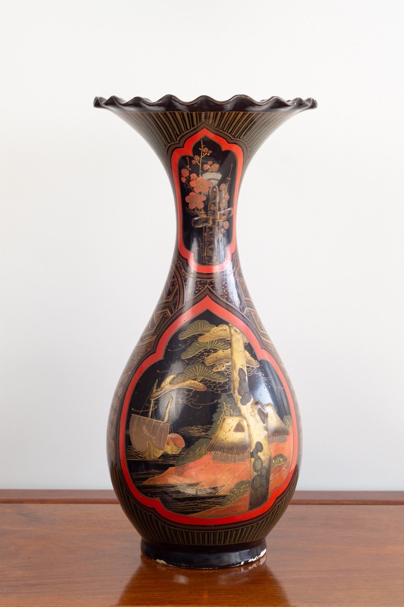 Lacquer Vase, Arita, Japan, Meiji Era (1868-1912).