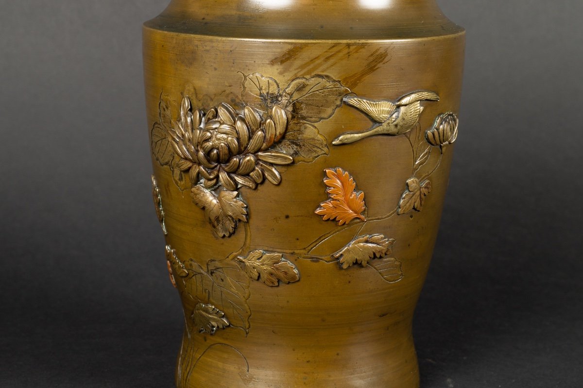 Vase With Crane And Flowers, Bronze And Copper, Japan, Meiji Era (1868-1912).-photo-2