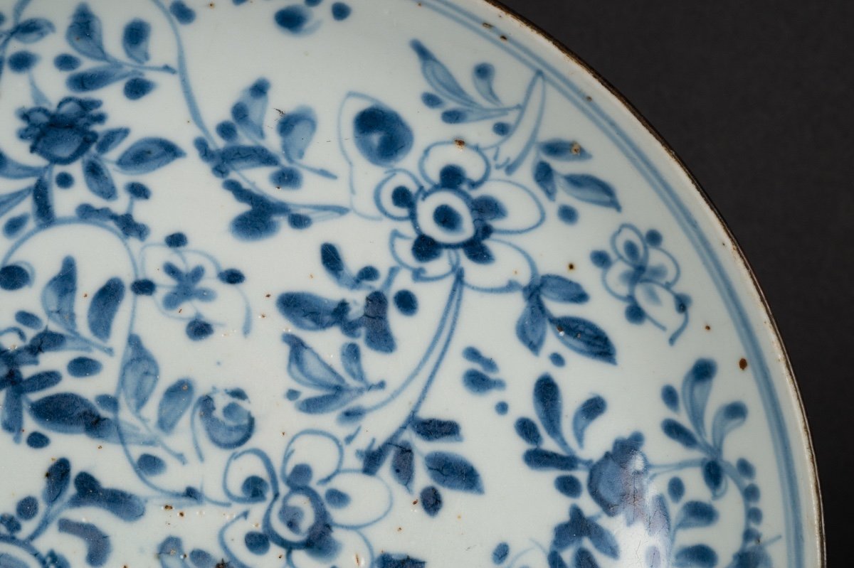 Assiette, Swatow - Zhangzhou, Chine, Dynastie Ming, XVIe - XVIIe Siècle. -photo-2