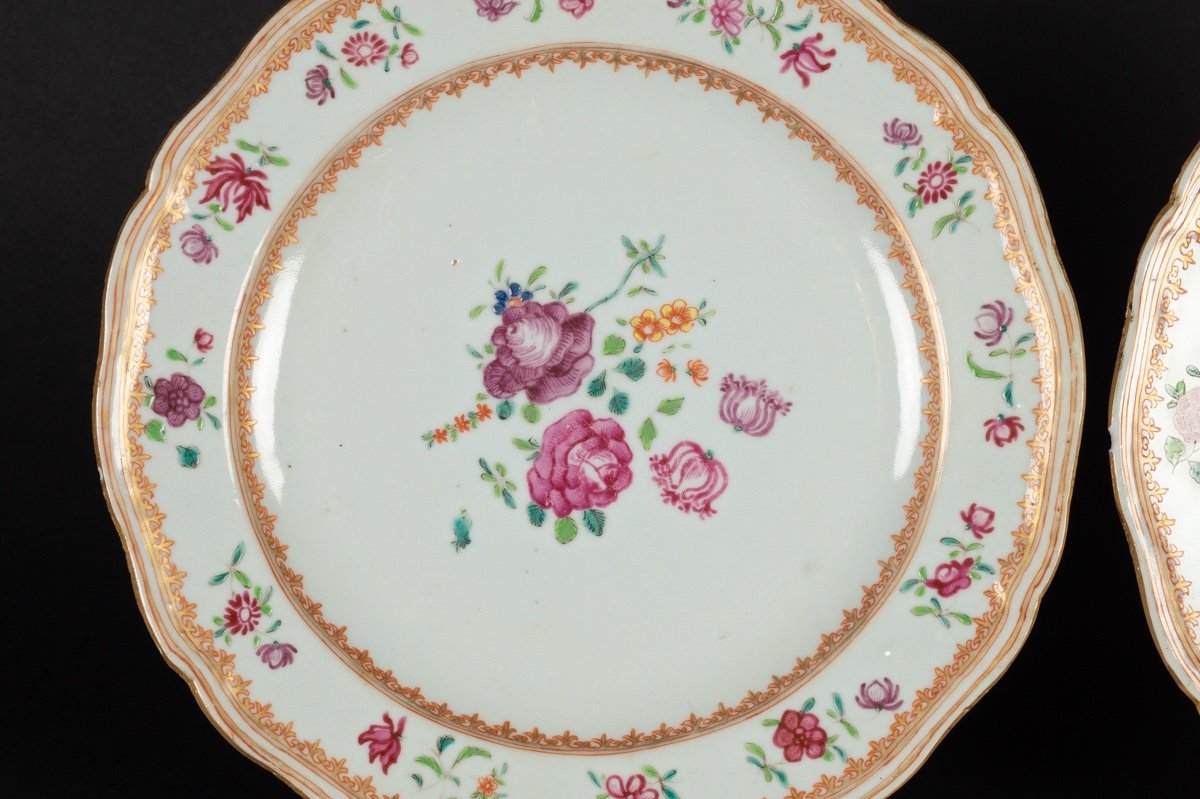 Paire d'Assiettes, Famille Rose, Yongzheng / Qianlong, Dynastie Qing, 1723-1796. -photo-2