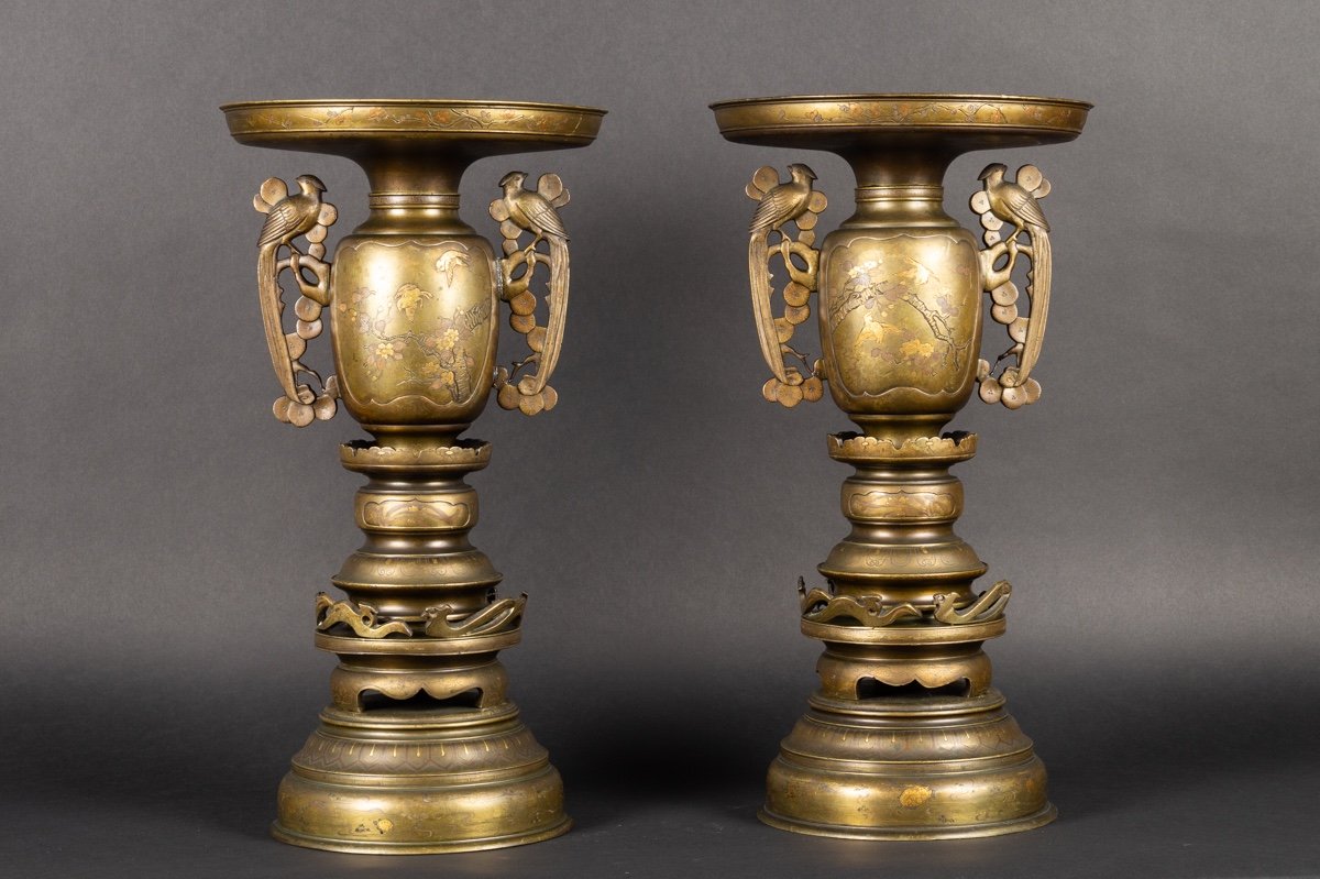 Pair Of Usubata Vases, Bronze - Silver - Gold, Japan, Meiji Era (1868-1912).