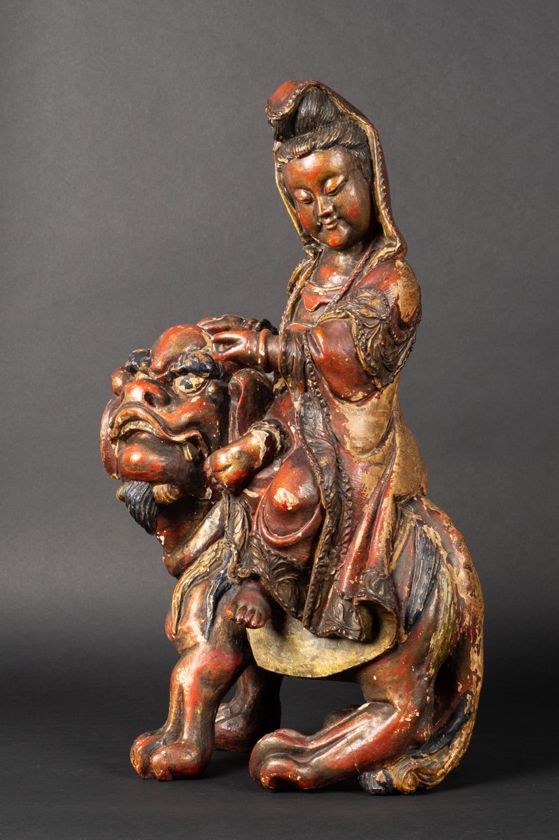 Guanyin Avec Le Chien Fo, Chine, Dynastie Qing, XVIIe-XVIIIe Siècle, Bois Polychrome. -photo-3