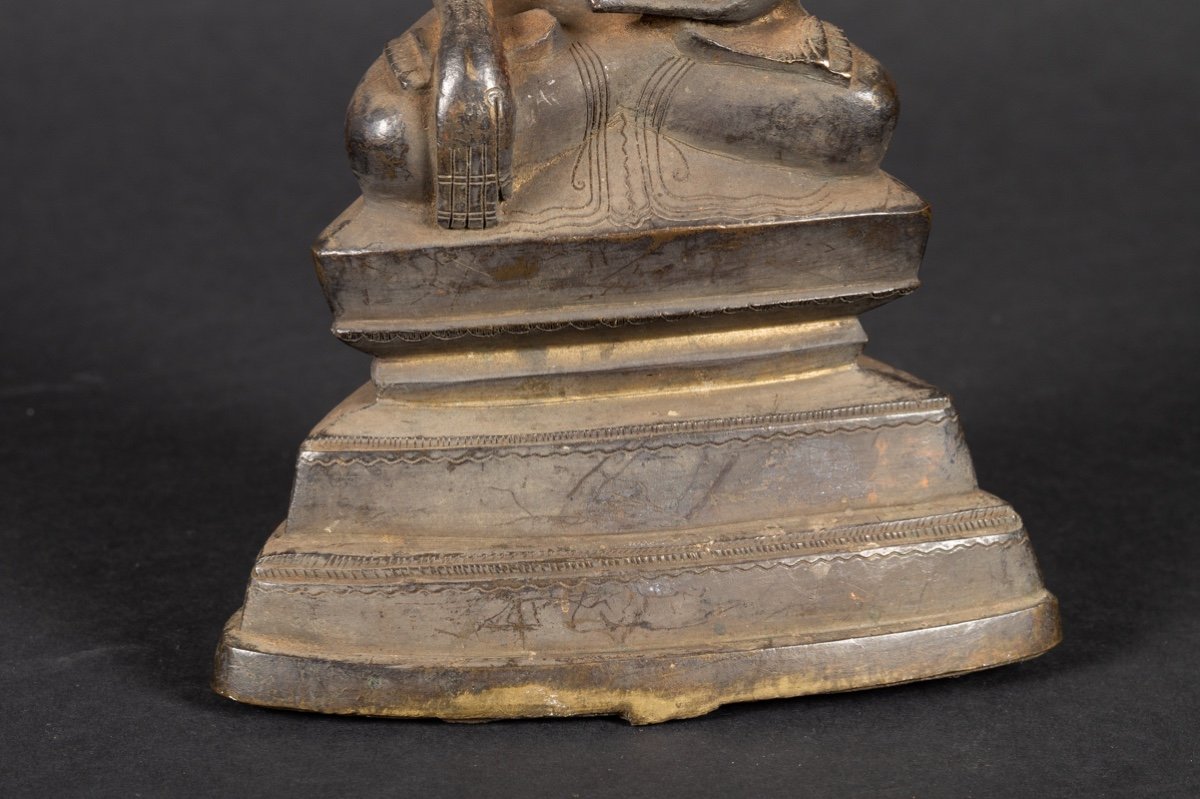Buddha, Bronze, Burma, Shan, 18th Century.  -photo-3