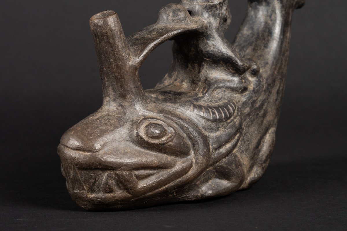 Vase With A Fisherman On A Boat, Peru, Chimu, 10th To 15th Century, Pre-columbian Culture.  -photo-3