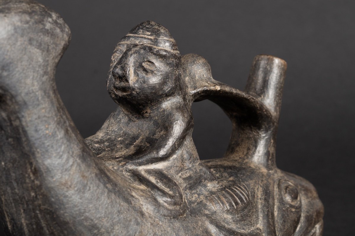 Vase With A Fisherman On A Boat, Peru, Chimu, 10th To 15th Century, Pre-columbian Culture.  -photo-4