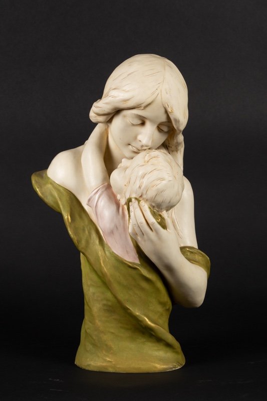 Buste De Mère et d'Enfant, Art Nouveau, Royal Dux Bohemia, Vers 1900. 