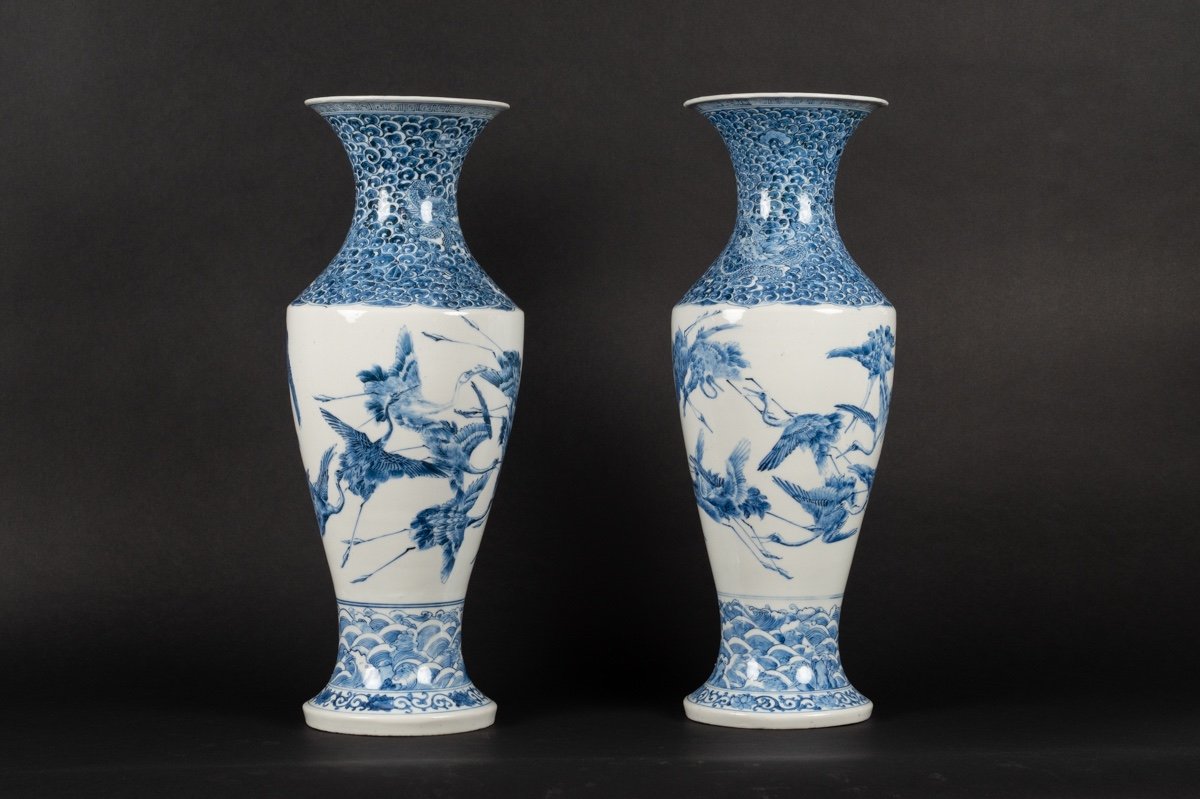 Paire De Vases Avec Grues Et Dragons, Arita, Japon, ère Meiji (1868-1912).  -photo-2