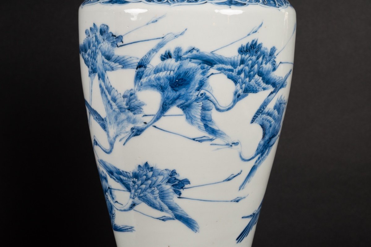 Paire De Vases Avec Grues Et Dragons, Arita, Japon, ère Meiji (1868-1912).  -photo-2