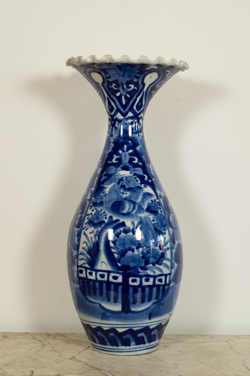 Vase Avec Oiseaux Et Fleurs, Arita, Japon, ère Meiji (1868-1912).