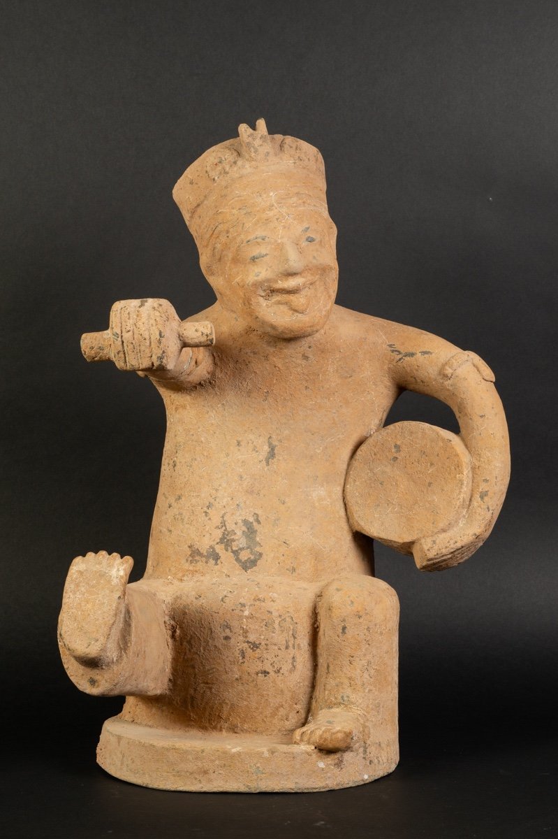 Joueur De Tambour, Terre Cuite, Chine, Style Dynastie Han, XXe Siecle ?   
