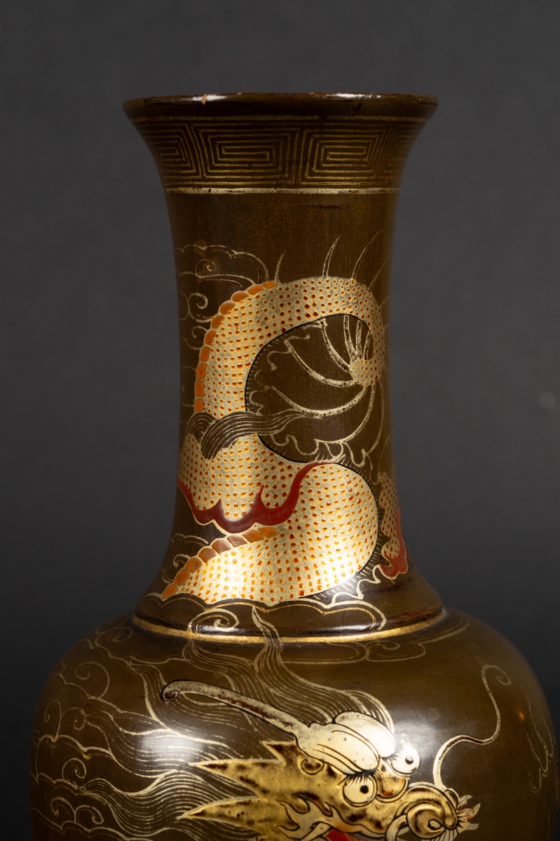 Vase à Dragon, Laque, Chine, Dynastie Qing, XIXe Siècle.  -photo-1