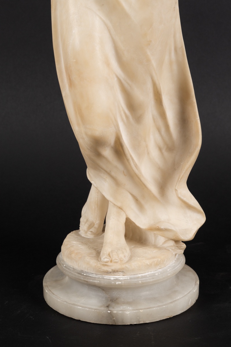 Dancer, Alabaster, Italy, 19th/20th Century. -photo-4