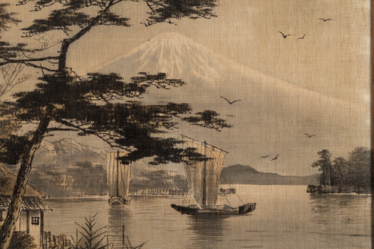 View Of Mount Fuji, Yuzen-birodo Embroidery, Japan, Meiji Era (1868-1912). -photo-2