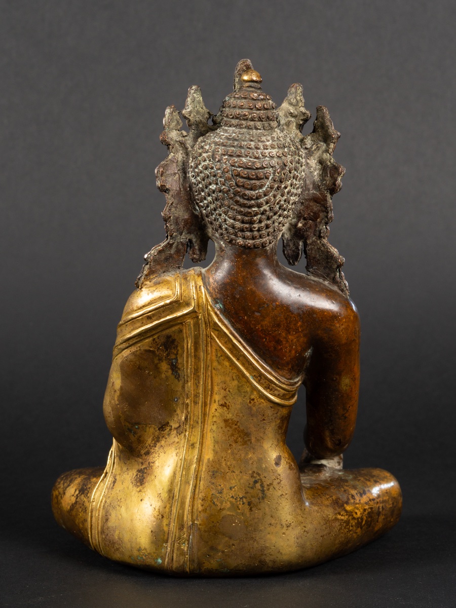 Bouddha couronné, bronze doré, Népal, XIXe siècle. -photo-4