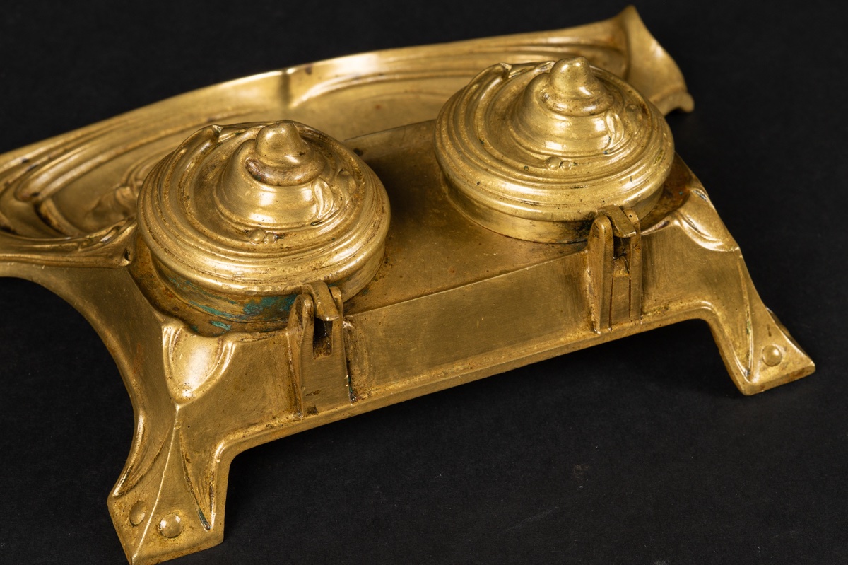 Encrier en bronze, Art nouveau, vers 1900. -photo-7