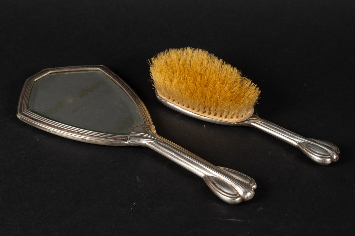 Miroir et brosse, WMF, Art nouveau, Allemagne, vers 1900.  -photo-3