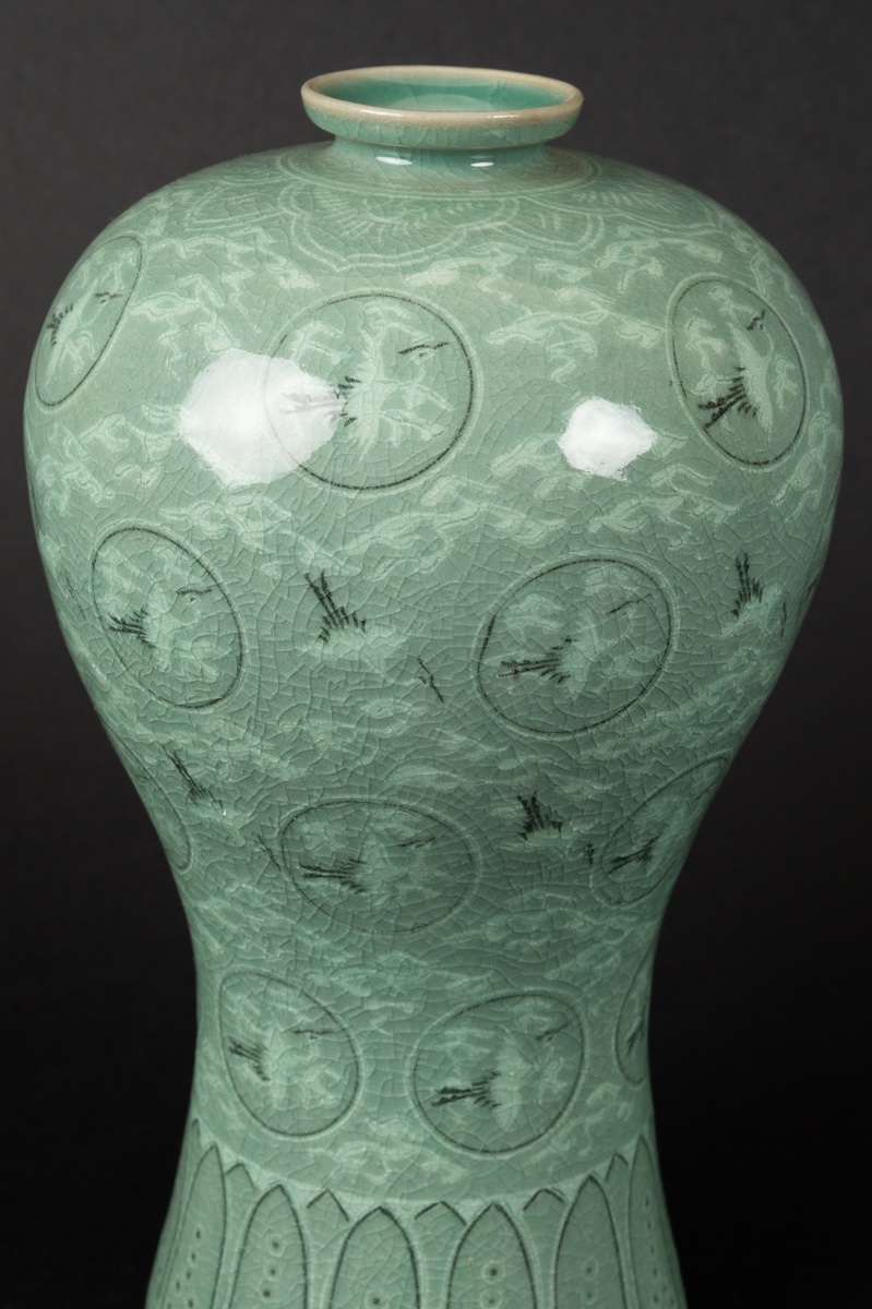 Goryeo-style Celadon Vase, Korea, 20th Century  -photo-1