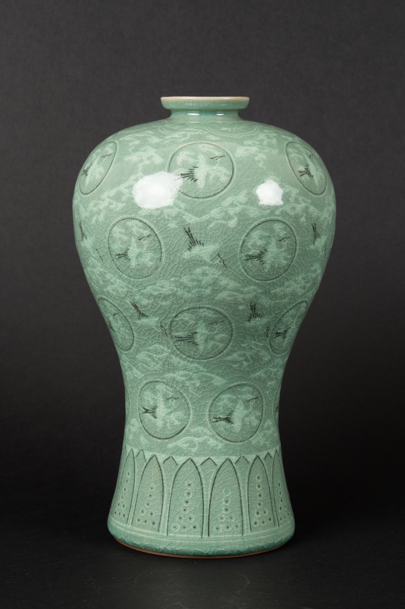 Goryeo-style Celadon Vase, Korea, 20th Century  