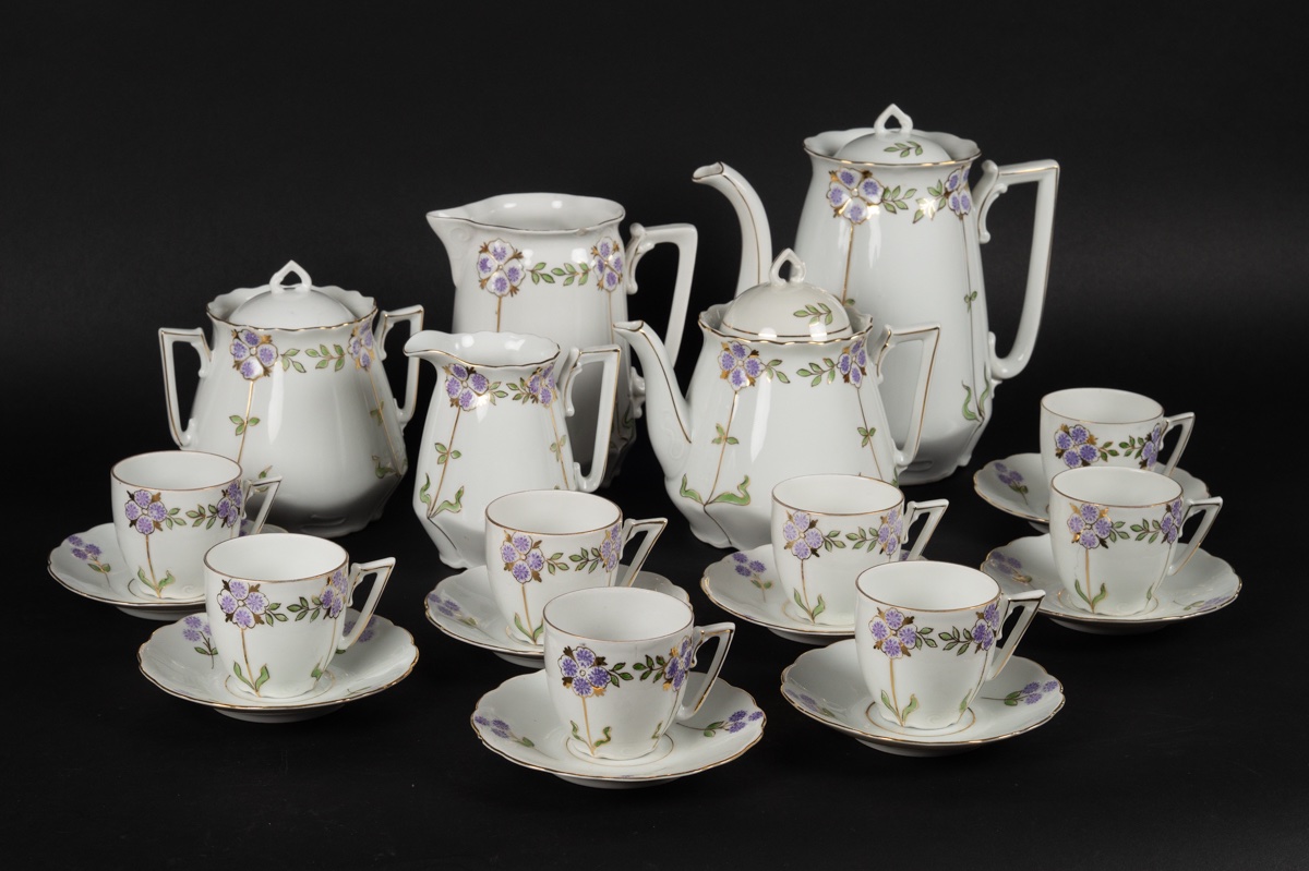 Service à café et à thé pour 8 personnes, Art nouveau, vers 1900.  -photo-2