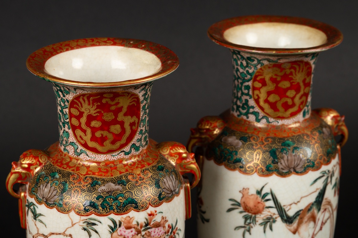 Pair Of Vases With Phoenixes, Signed, Kutani, Japan, Meiji Period (1868-1912). -photo-3