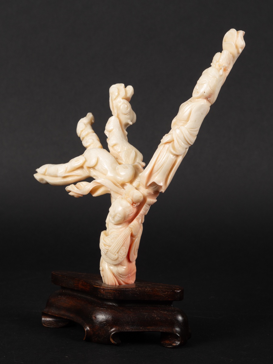 Groupe de personnages et d'animaux, corail blanc, Chine, dynastie Qing, XIXe-XXe siècle.  -photo-3