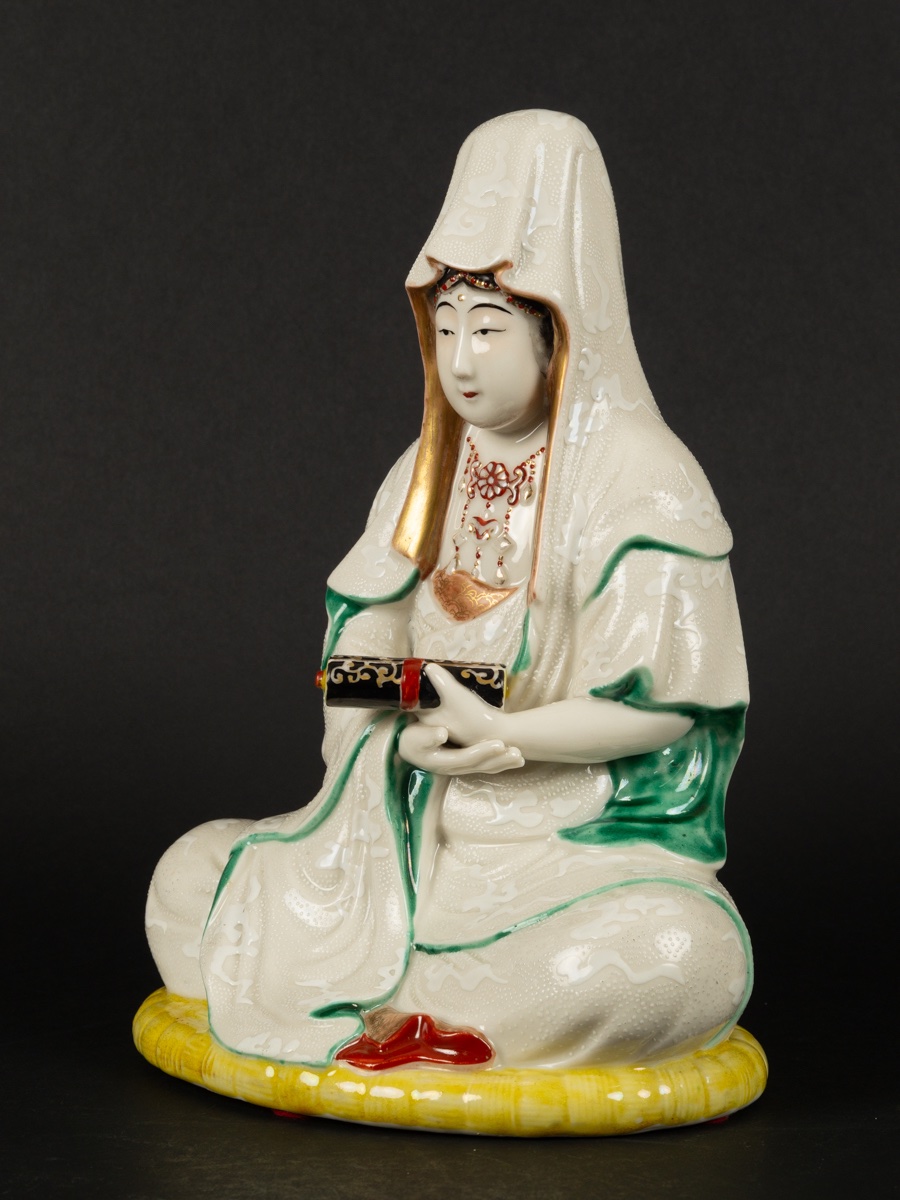 Kannon Bosatsu, Kutani, Japon, ère Meiji (1868-1912). -photo-3